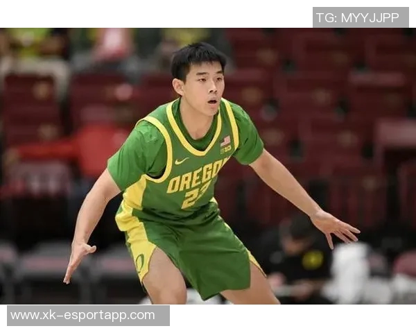 林葳脑后传球技惊四座德米尔接球轻松得分展现默契配合