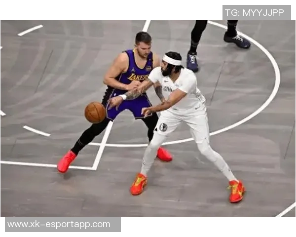 独行侠困境加剧：浓眉缺阵成常态管理层面临摆烂与争胜的艰难选择