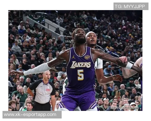 湖人雄鹿同为2胜2负NBA杯冠军次年小组赛双双出局