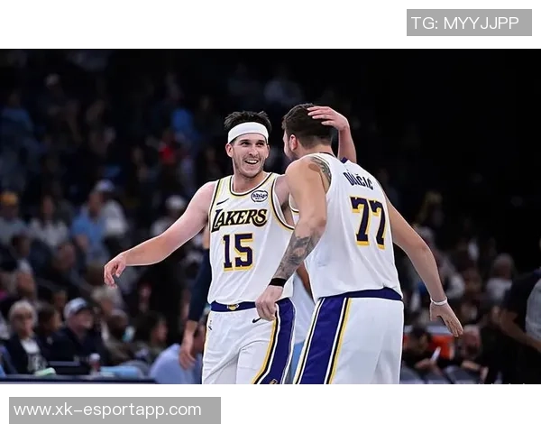 里夫斯自豪成为NBA历史首位助攻父子空接的球员这一成就意义非凡