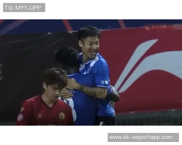 于汉超退役后以训练员身份重返国家队开启新篇章